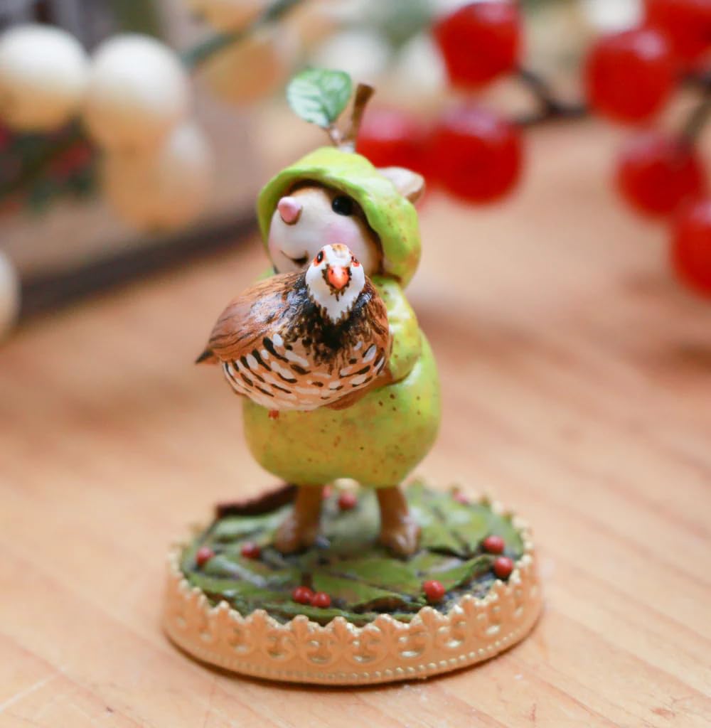 Multicolored Figurine C881673