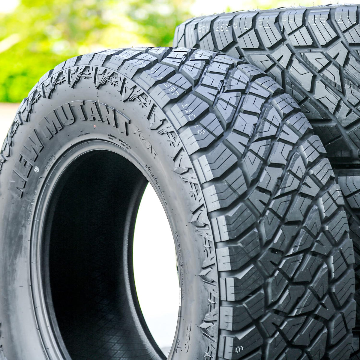 All Terrain 275/55R20 117T XL Light Truck Tire P8496