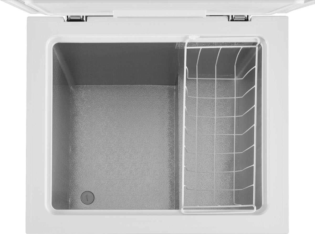 5.0 Cu. Ft. Chest Freezer - White E922